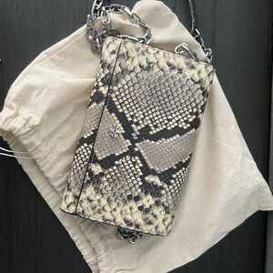 Tory Burch Black and Cream Snakeskin Crossbody Bag Wallet on Chain Robinson